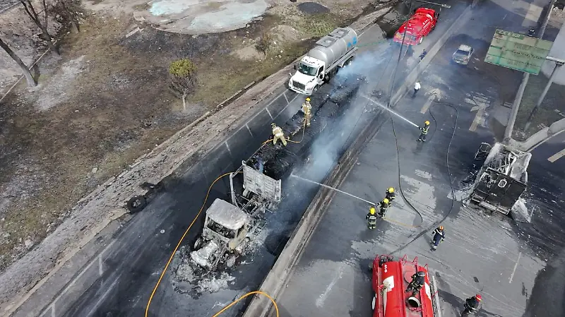 Así fue la explosión de una pipa de gas bajo el puente de La Concordia, Iztapalapa